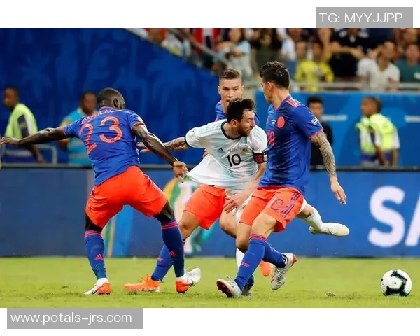 日本队与哥伦比亚队精彩进球回顾及比赛亮点分析